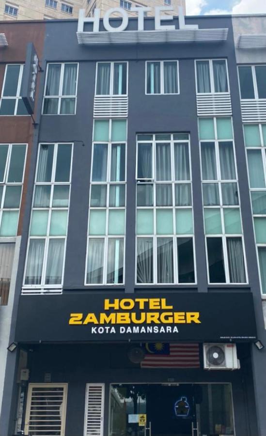 Hotel Zamburger Kota Damansara Exterior photo